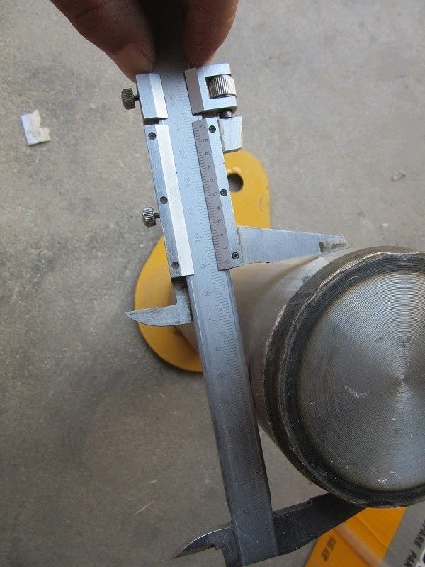 Transportation According to Customer Requirements Rocker Arm Center Pin 11D0063 for Liugong